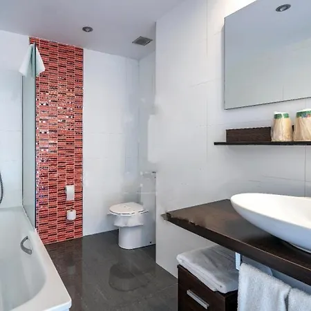 La - Adults Only Hotel